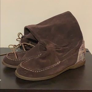 Brown Sperry boots